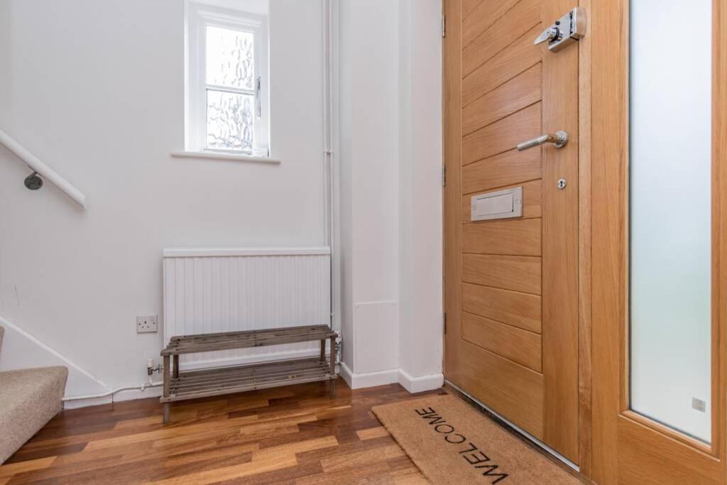 Stylish Townhouse In The Heart Of Summertown Oxford Ngoại thất bức ảnh