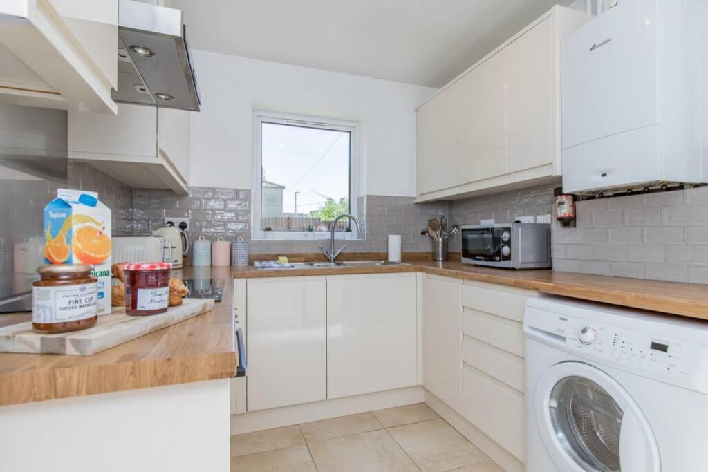 Stylish Townhouse In The Heart Of Summertown Oxford Ngoại thất bức ảnh